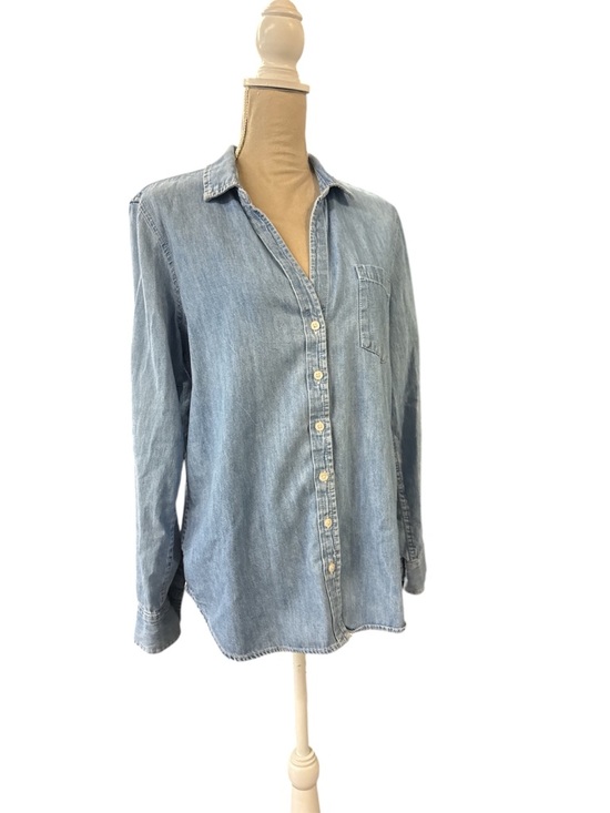 GAP Tops - GAP Light Blue Denim Button-Down Shirt